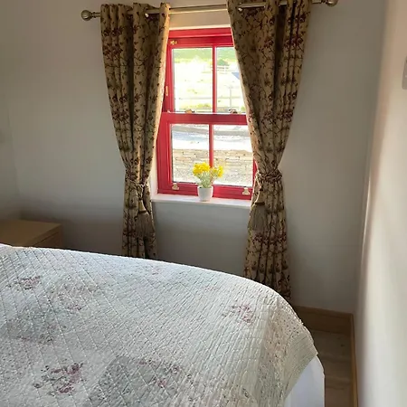 Dun Aengus On The Cliffs Of Moher Appartamento *