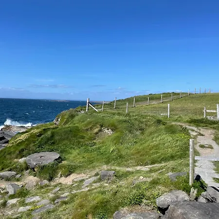 Dun Aengus On The Cliffs Of Moher Appartement Liscannor