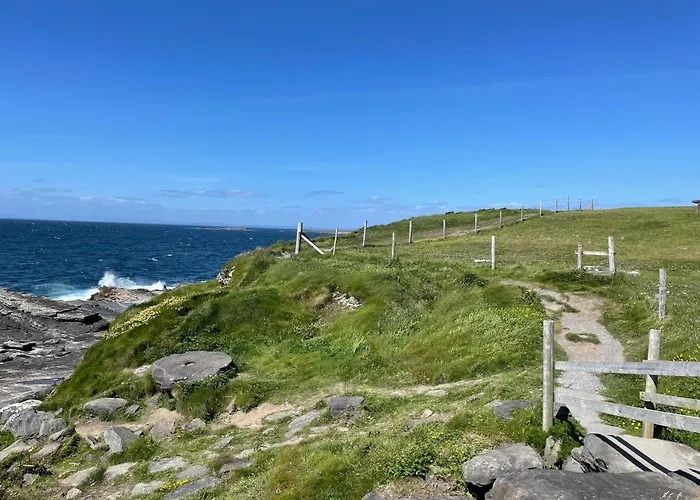 Dun Aengus On The Cliffs Of Moher Apartment Liscannor